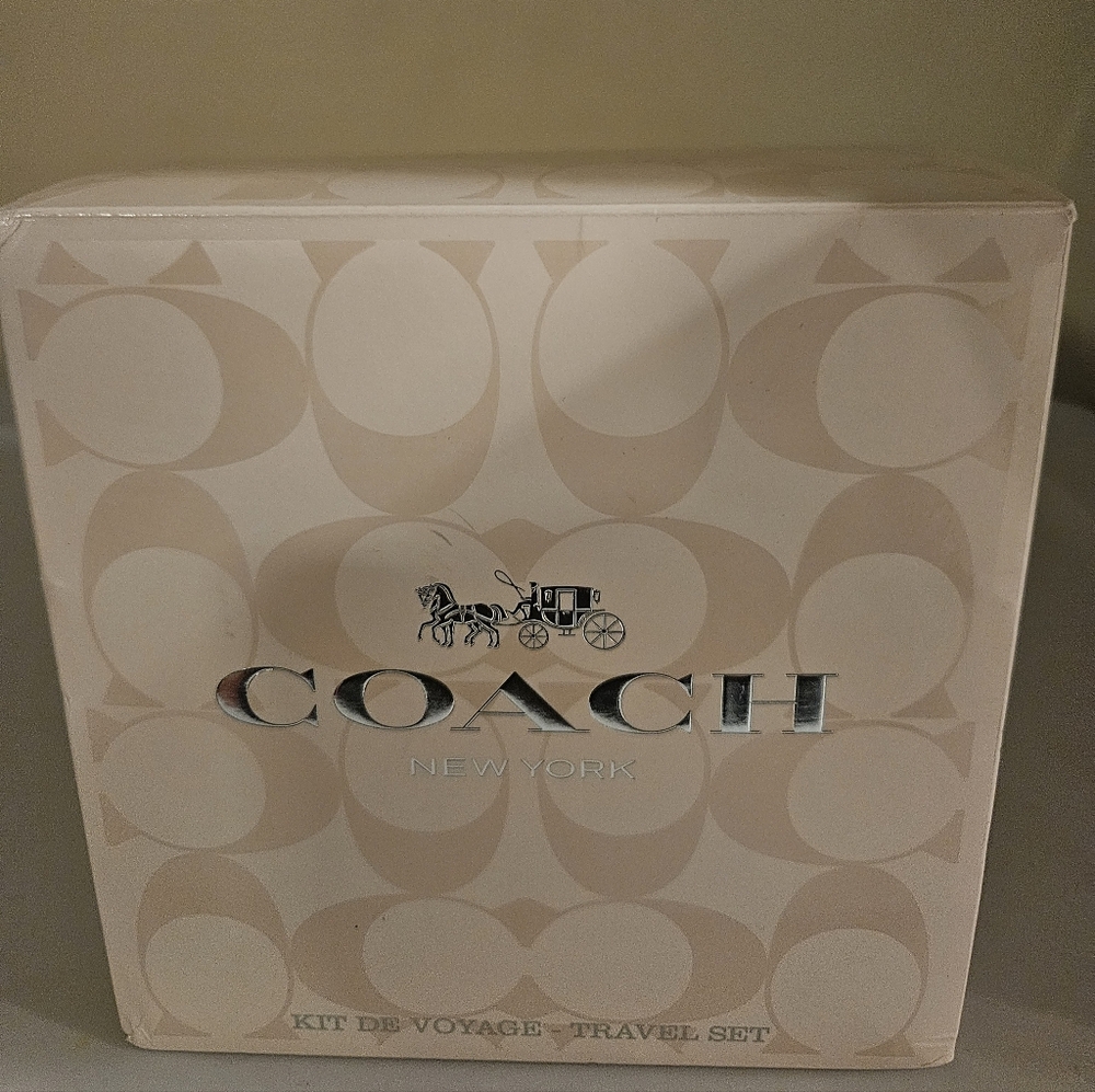 Coach Pefume Set